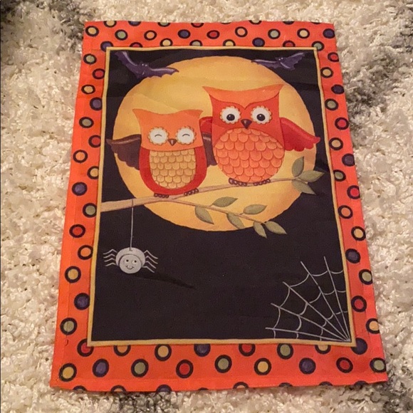 Garden Flag - Picture 2 of 2